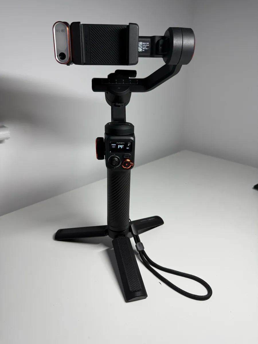 Hohem iSteady M6 Kit - AI Tracking Gimbal - Image 4