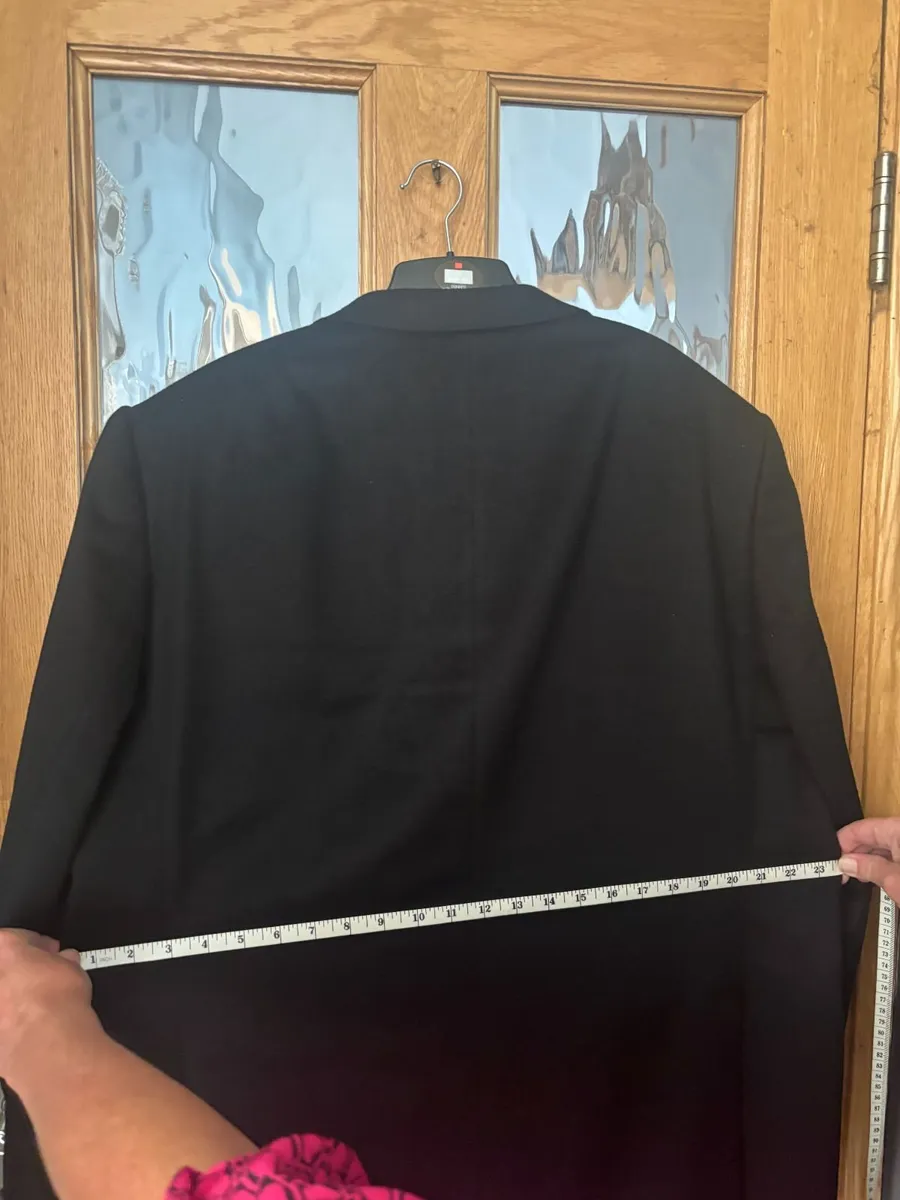 New Baumer 100 percent CASHEMERE jacket size 58 - Image 2