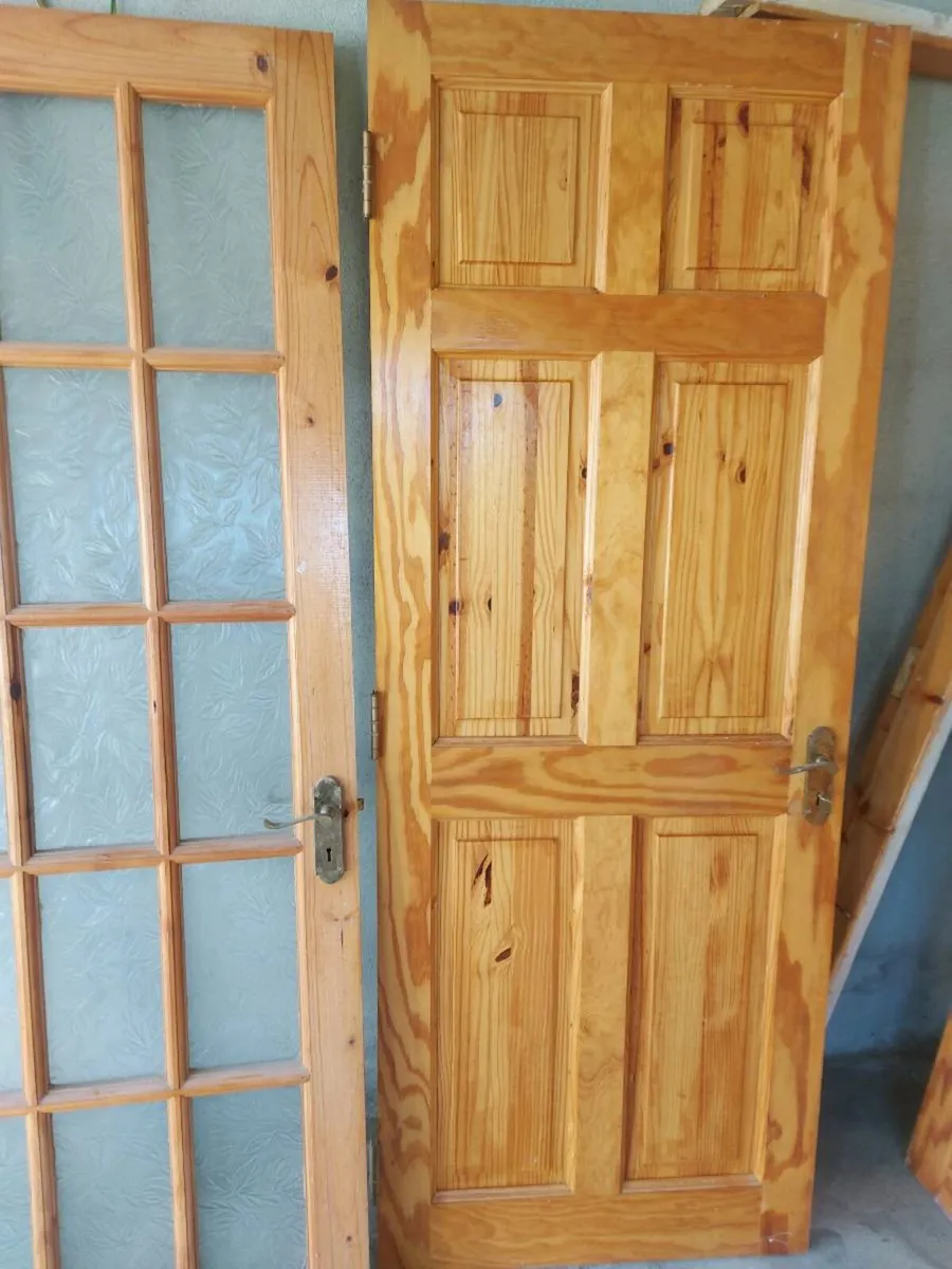Panel doors - Image 1