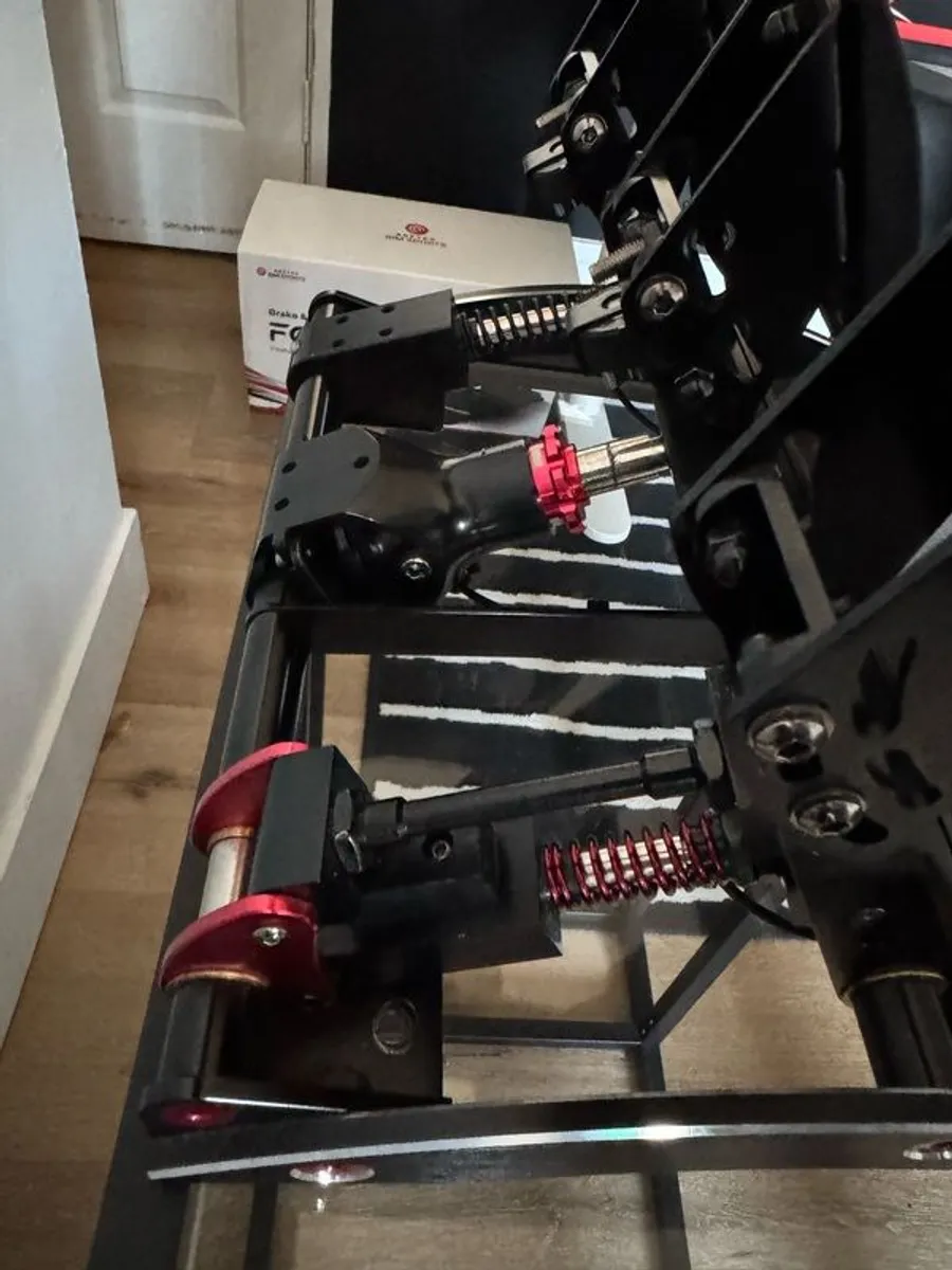 Fanatec Clubsport pedals V3 - Image 3