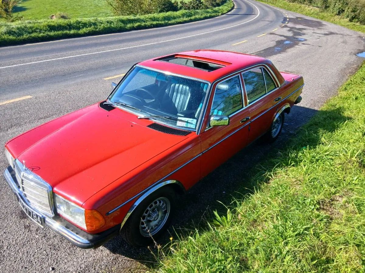1983 Mercedes 200 Auto - Image 1