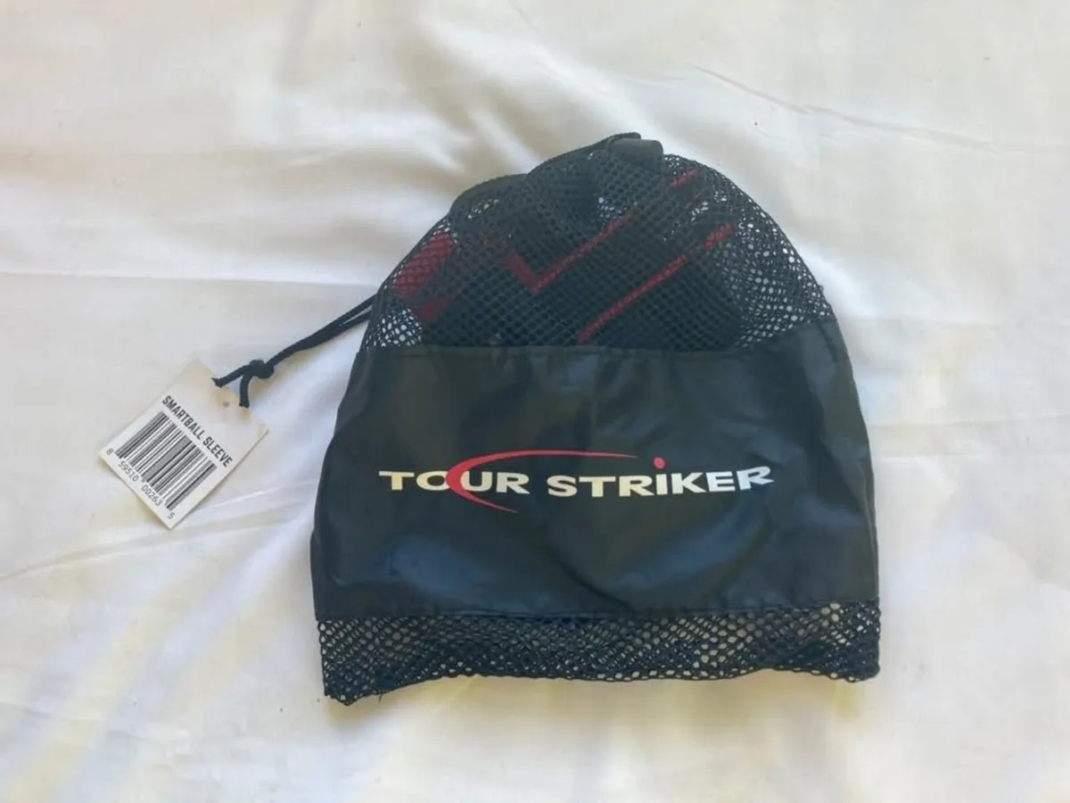 Tour Striker Smart Ball + Official Sleeve - Image 4