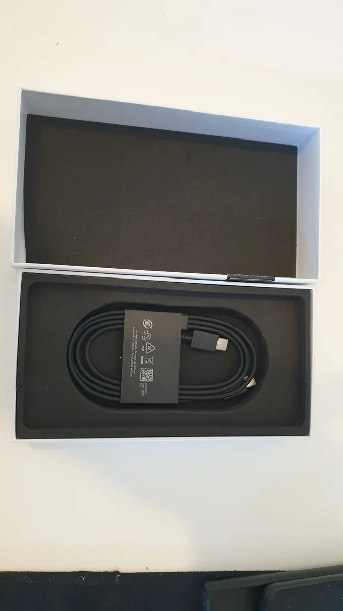 S22 Ultra 5G 512GB/12GB RAM–Unlocked–Camera Fault - Image 2