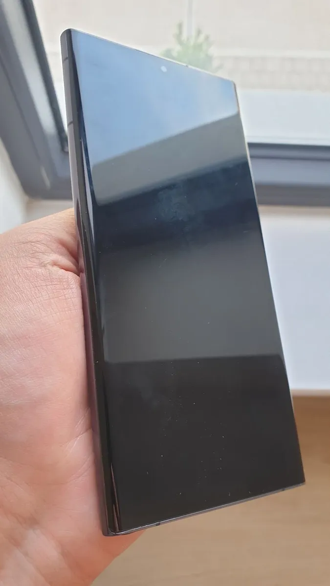 S22 Ultra 5G 512GB/12GB RAM–Unlocked–Camera Fault - Image 1