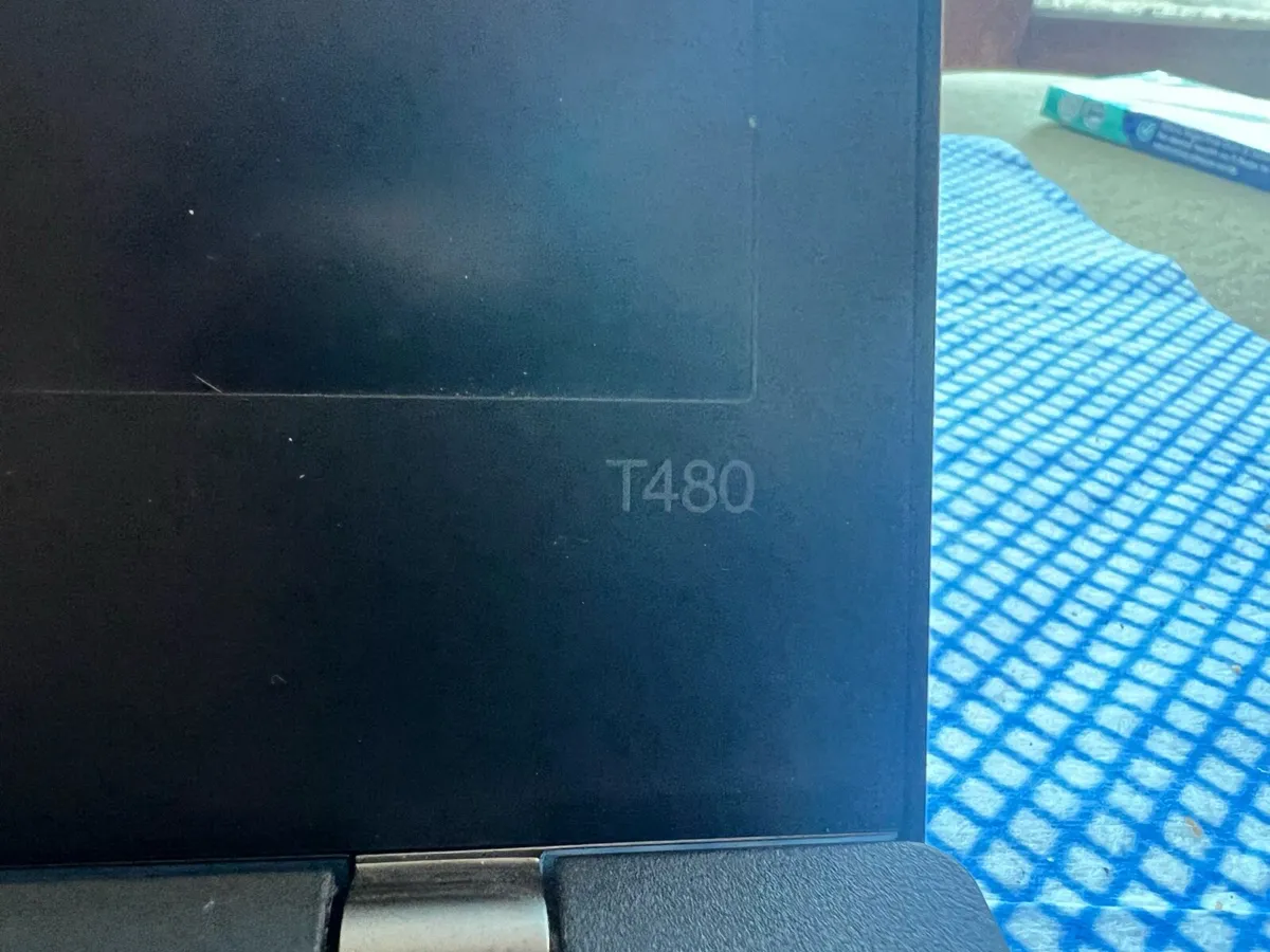 Lenovo thinkpad T480 Laptop - Image 4