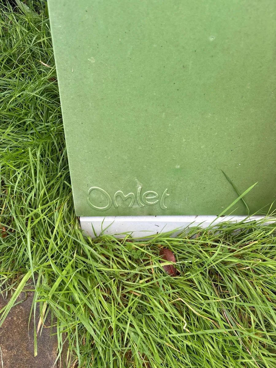 Omlet rabbit hutch - Image 4