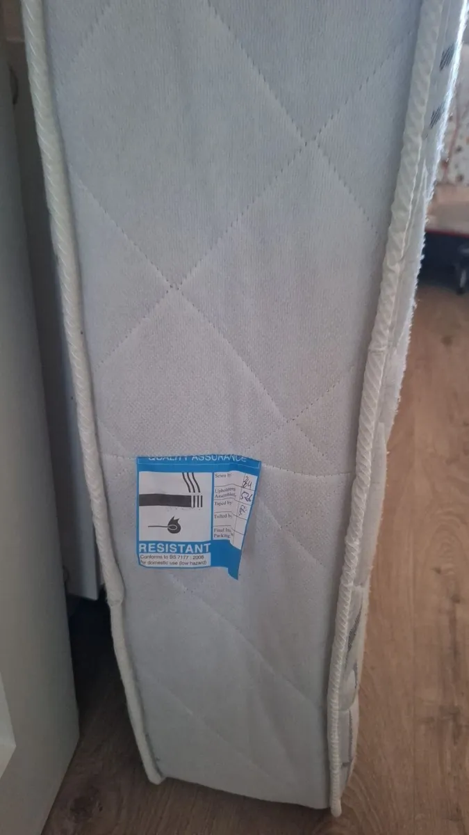 Mattress - Image 4