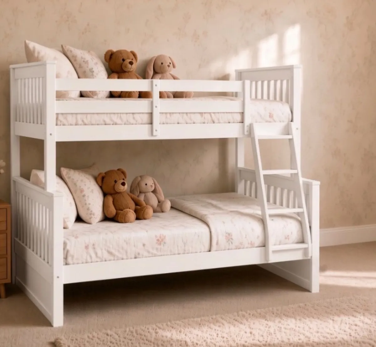 Bunk bed - Image 1