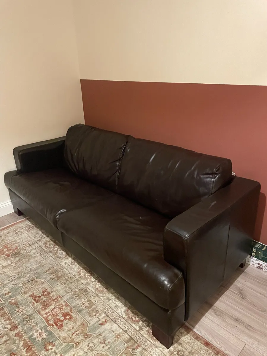 Leather sofa & chair - Image 1