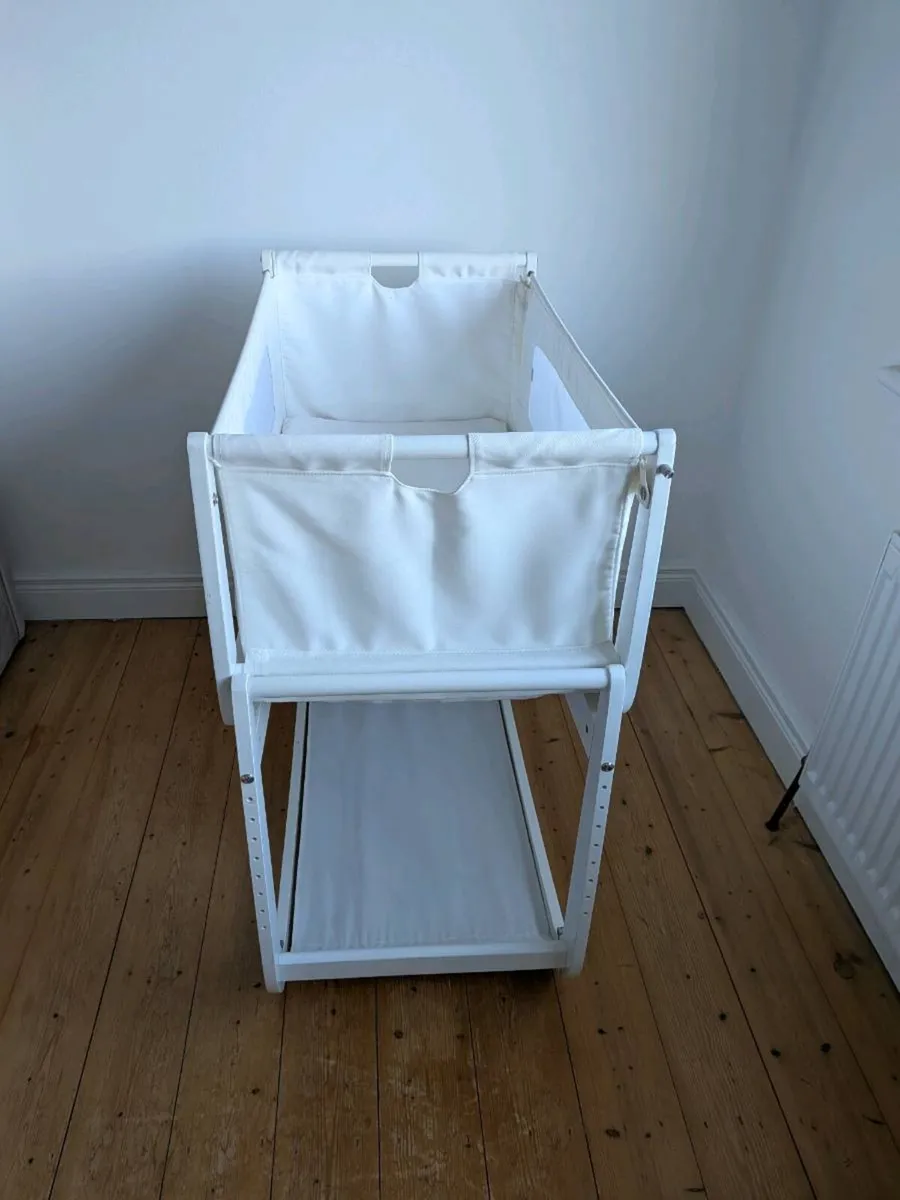 Snuzpod 3 Next-to-me Crib - Image 3