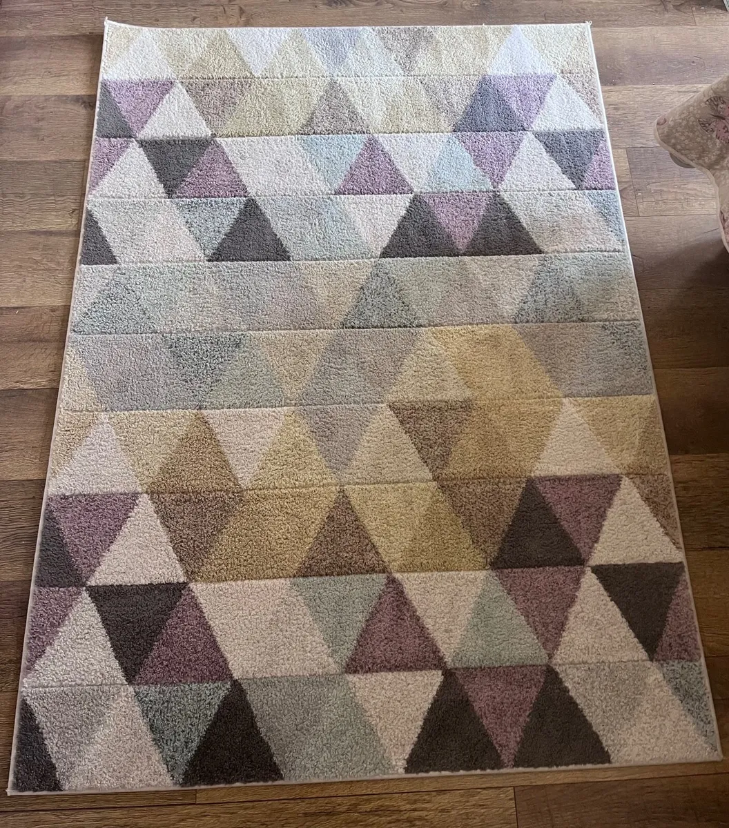 Woodies Floor Rug 125 x 170cm Multi Coulored Rug - Image 1