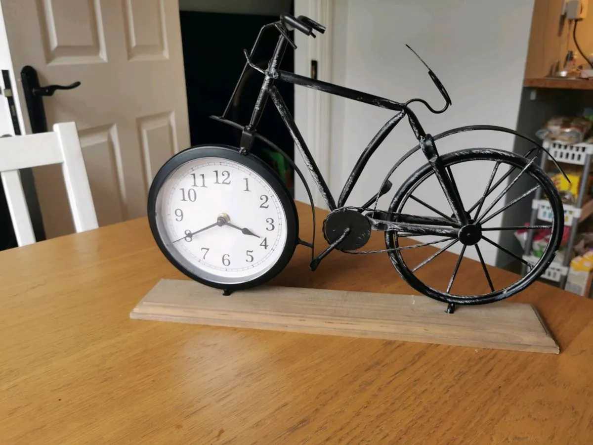 Clock - Image 1