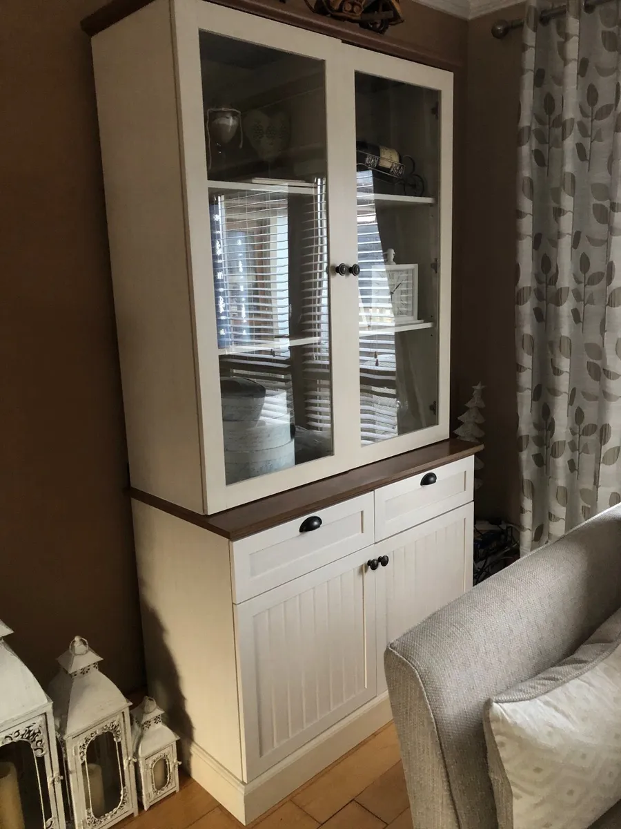 Living room furniture - Image 1