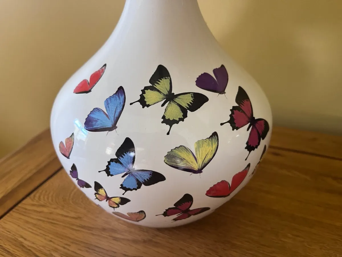 Butterfly Table / Bedside Lamp  Purple Lampshade - Image 3