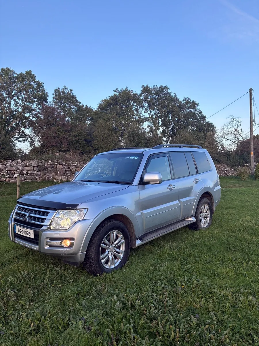 Mitsubishi Pajero - Image 2