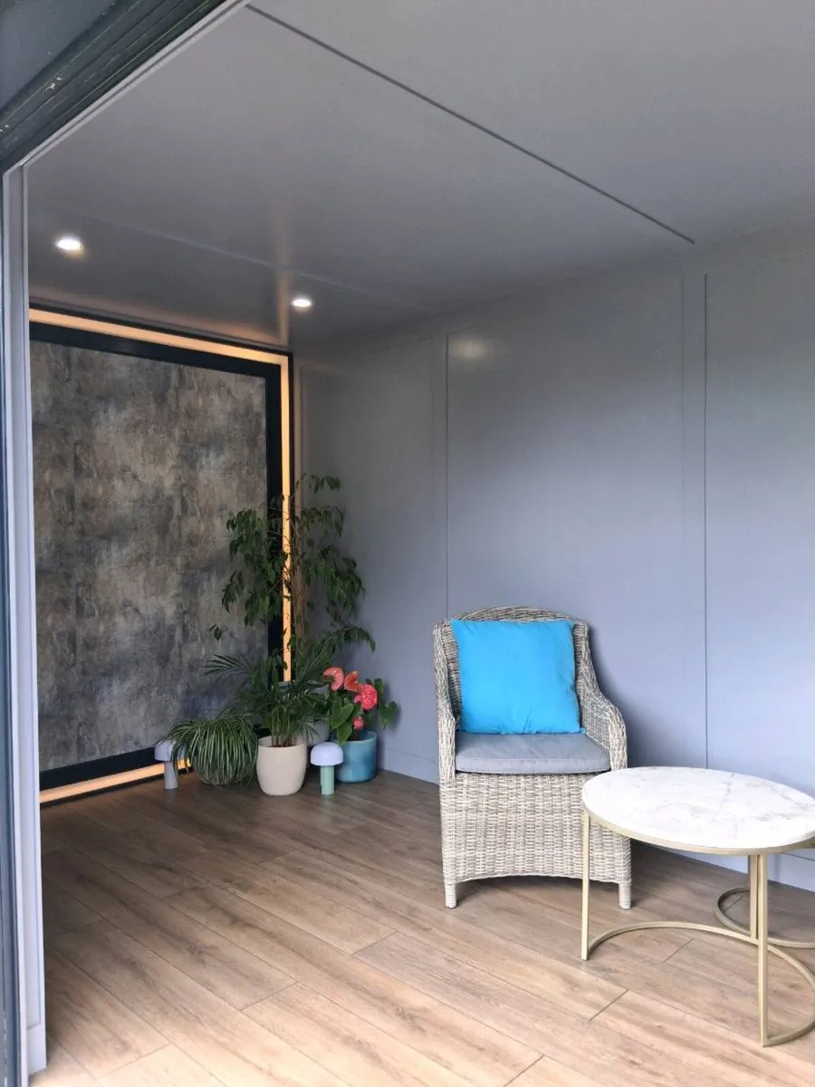 Garden Room / Office / Gym. - Image 1
