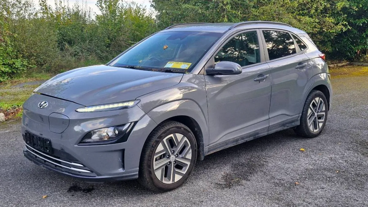 2023 hyundai kona electric 64kw - Image 1