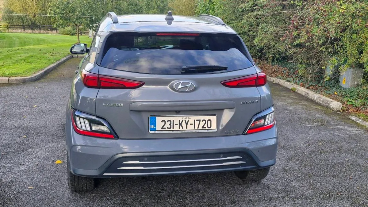 2023 hyundai kona electric 64kw - Image 4