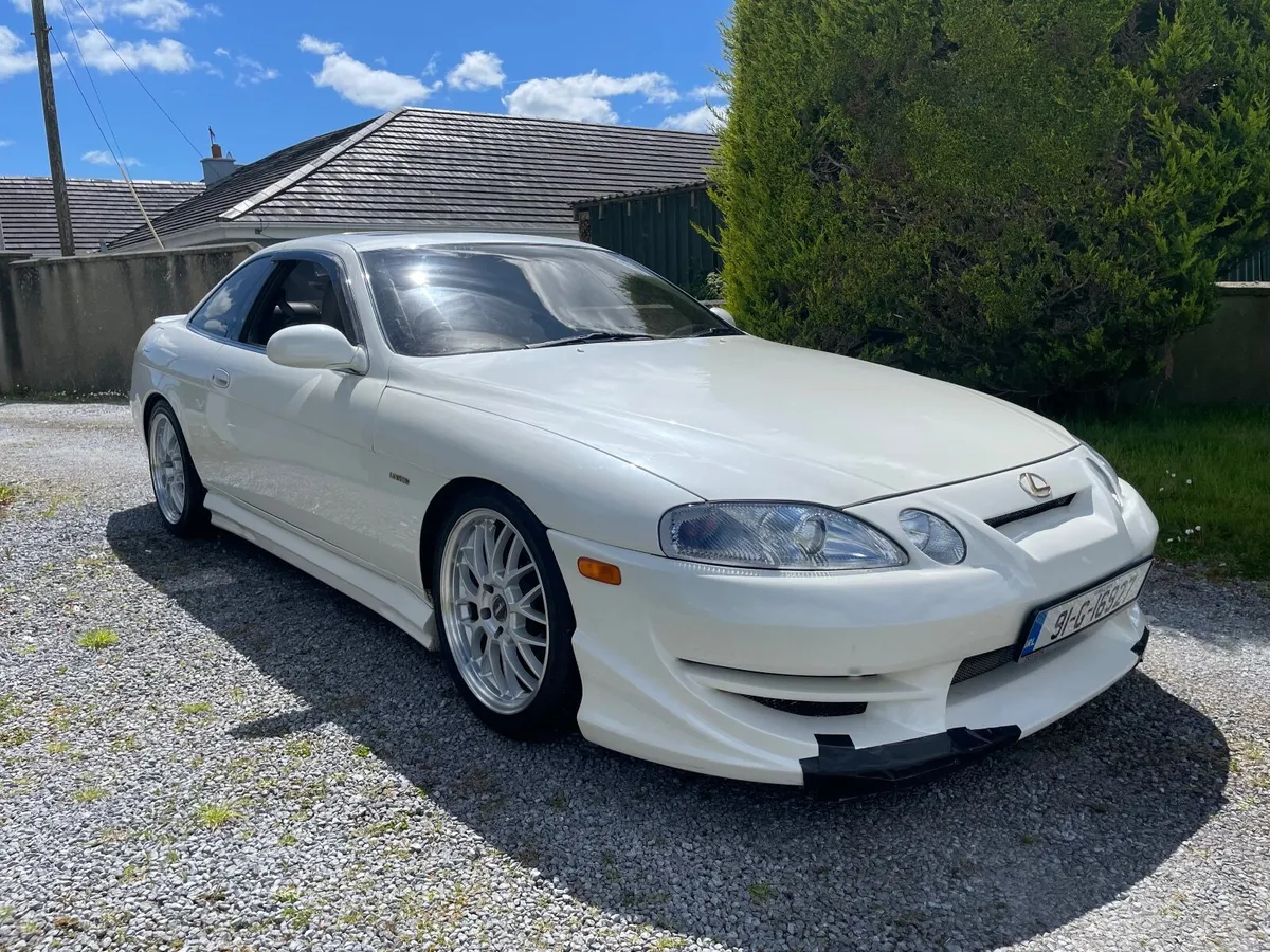 Toyota Soarer 1991 4.0 V8 UZZ31 - Image 1