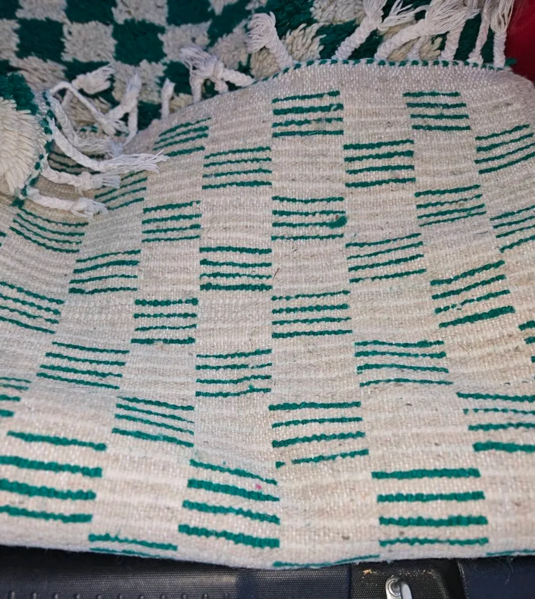 Green and White Rug - Image 3