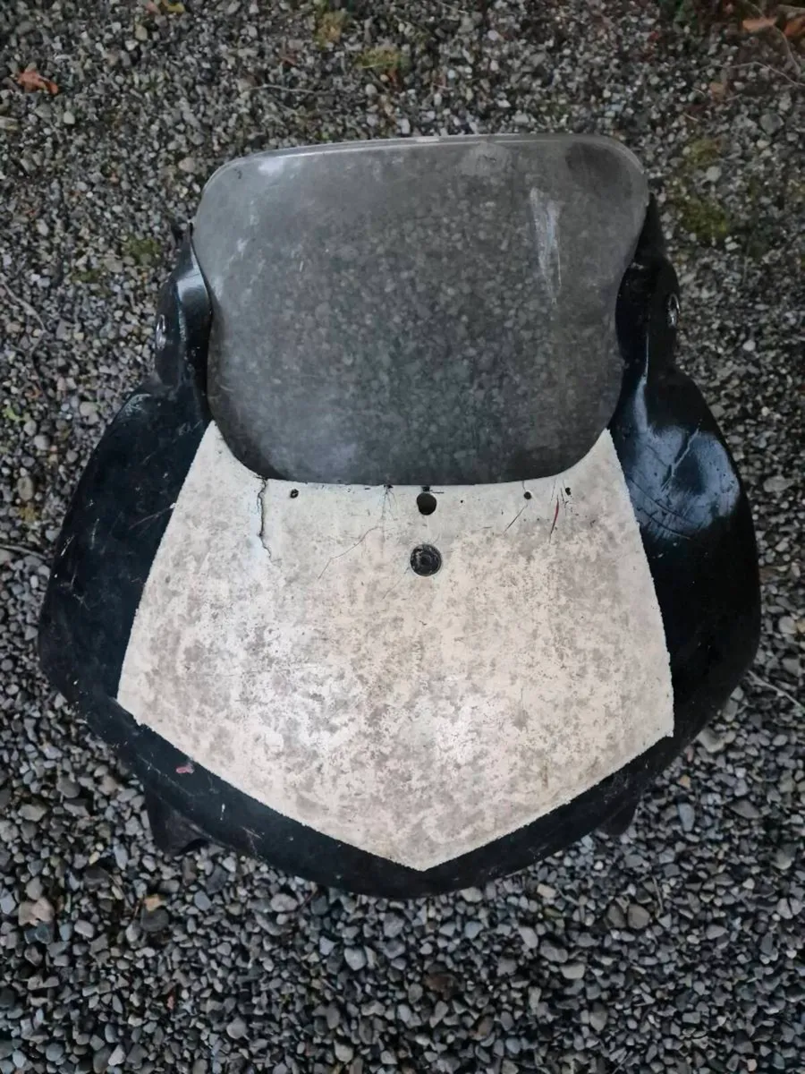 Honda CBR600 Fibreglass Nose Race Track - FREE - Image 1