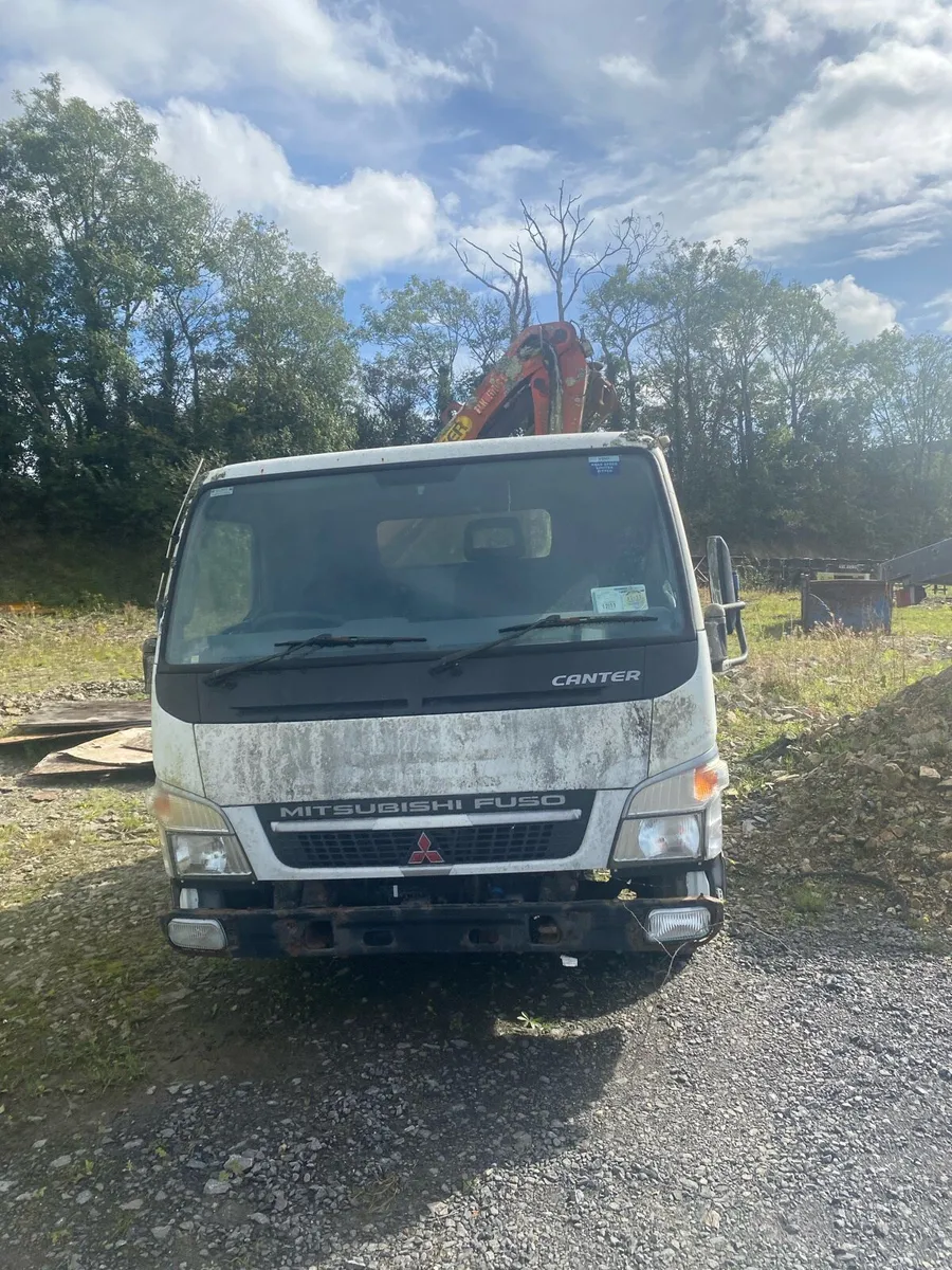Mitsubishi canter - Image 1