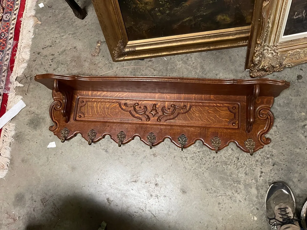 Nice old flemish coatrack with shelf - Image 2