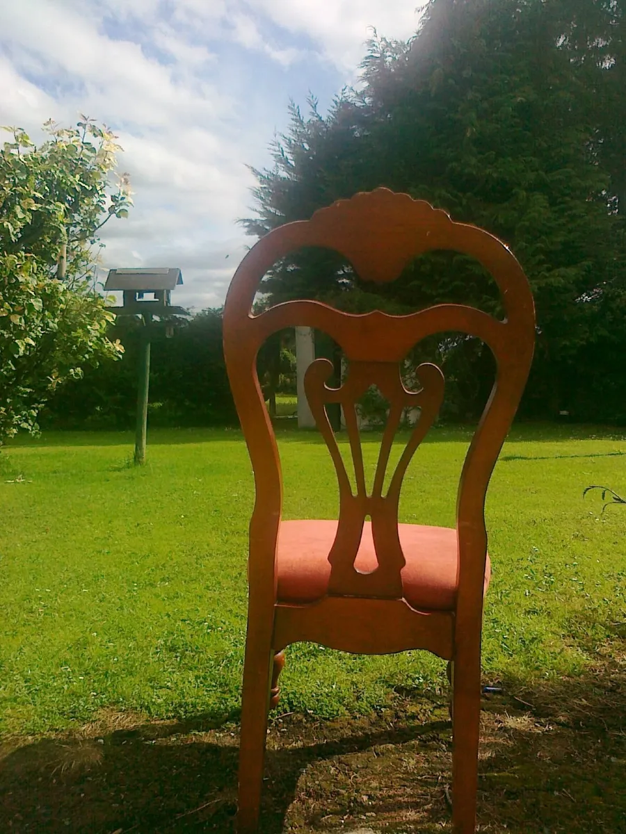 ANTIQUE CHAIRS - Image 3