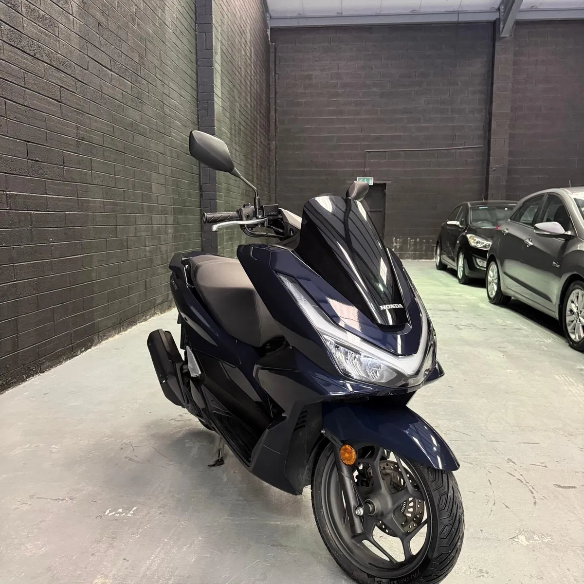 Honda pcx 125 2025 - Image 2