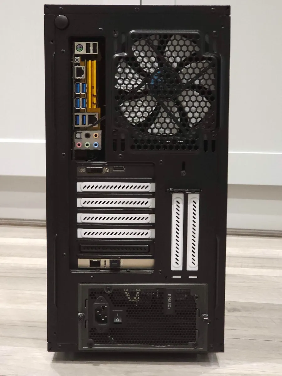 Workstation PC - Image 2