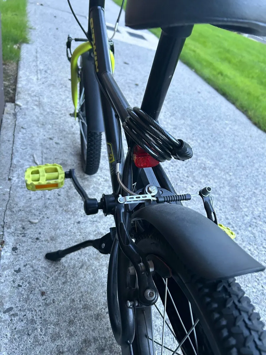Kids bike - Image 3