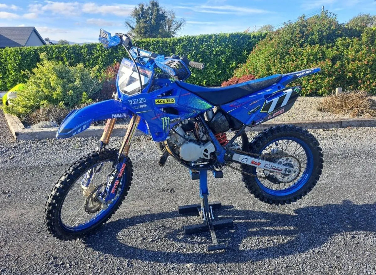 Yamaha YZ 85 - Image 2