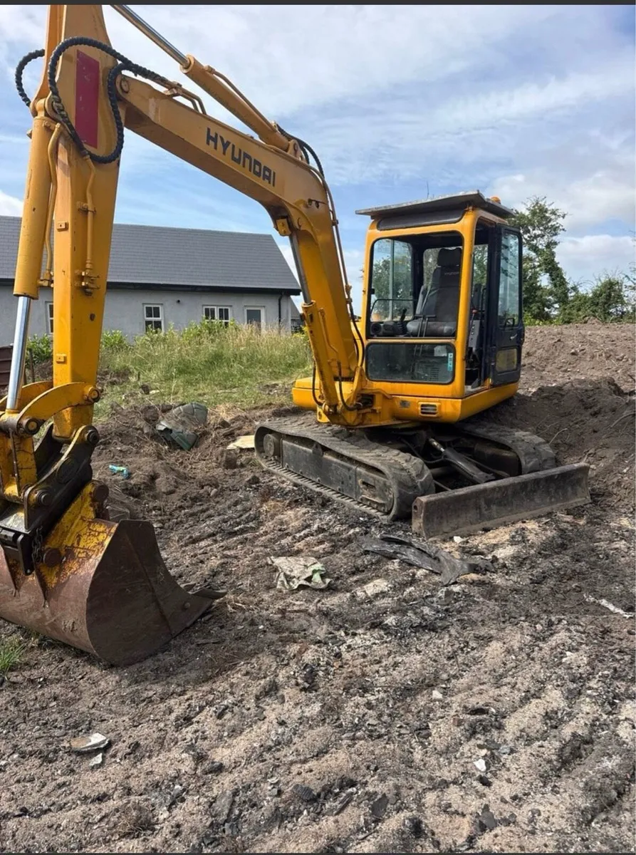 5.5 tonne digger for sale or will swap for a van - Image 4
