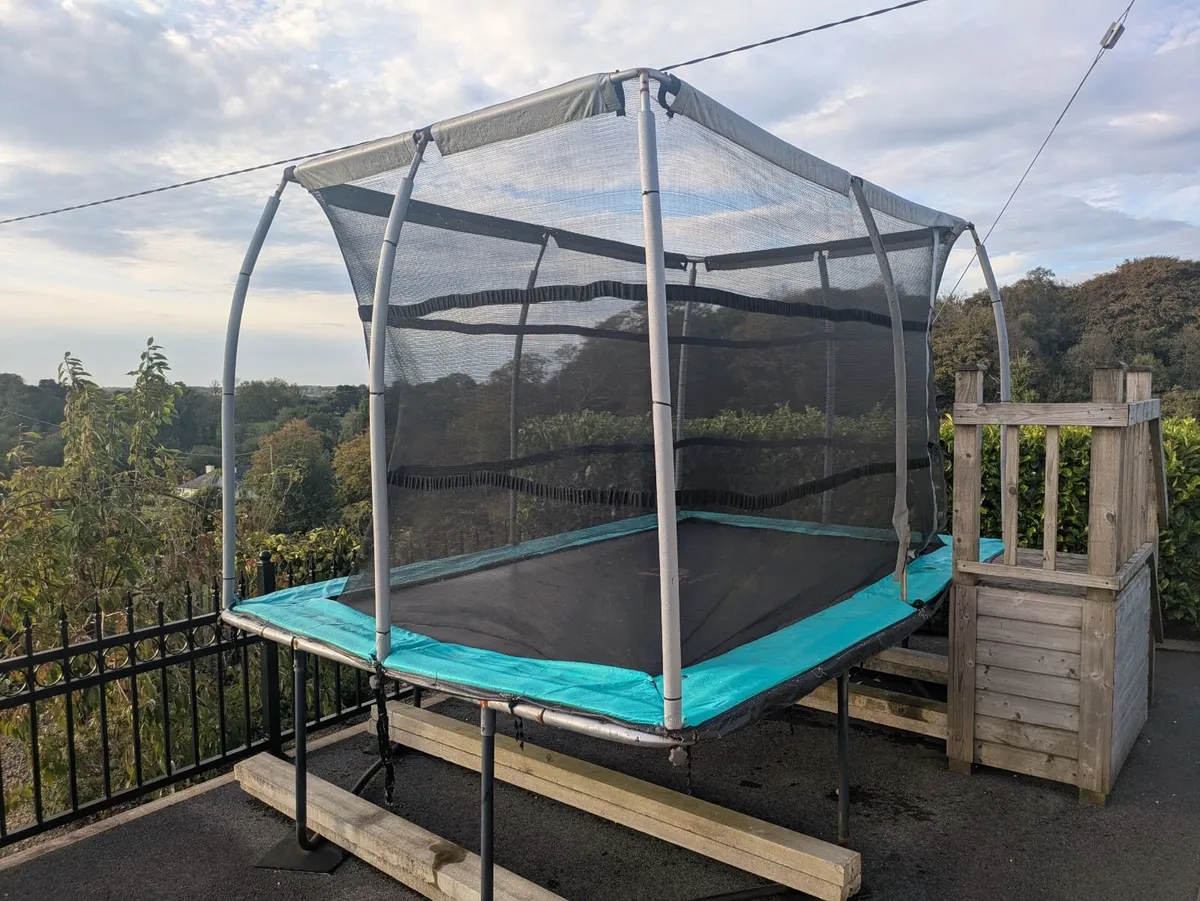 Free Trampoline - Image 1