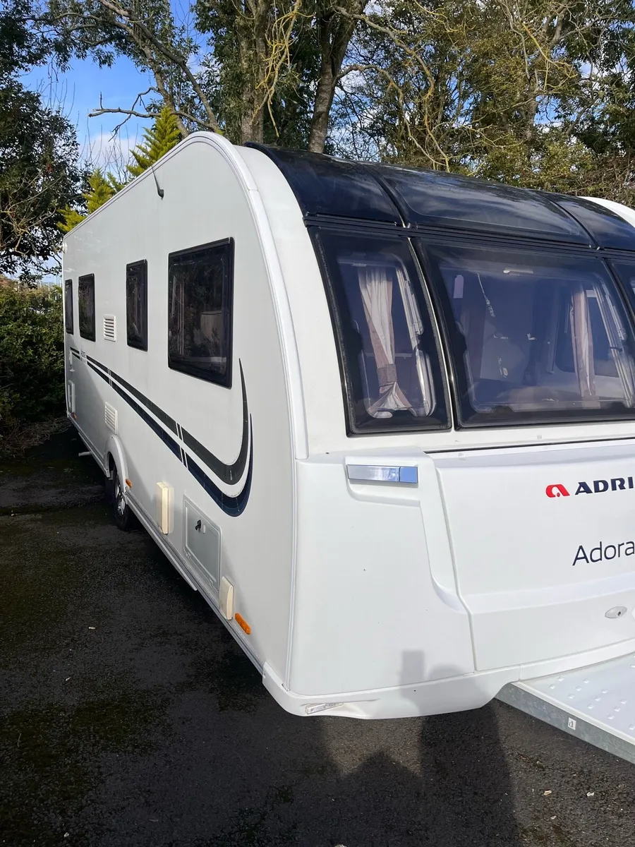 Adria Adria 8 foot wide 4 berth fixed bed - Image 2