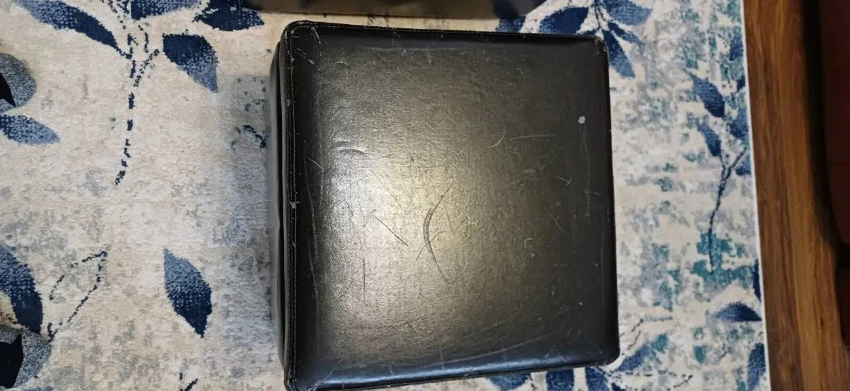 Footstool with storage - Image 4