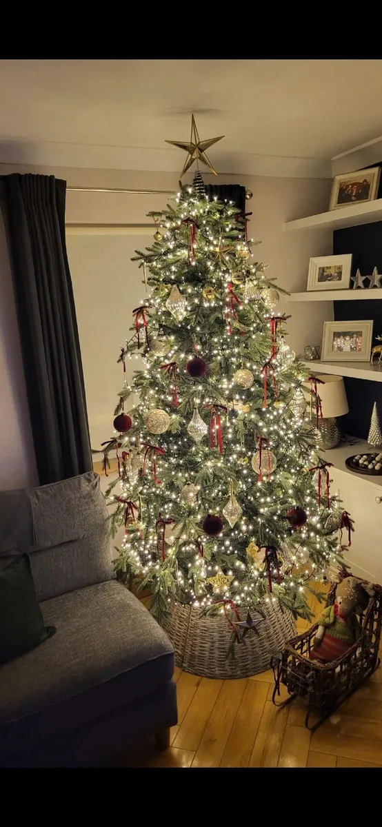 Christmas tree - Image 2