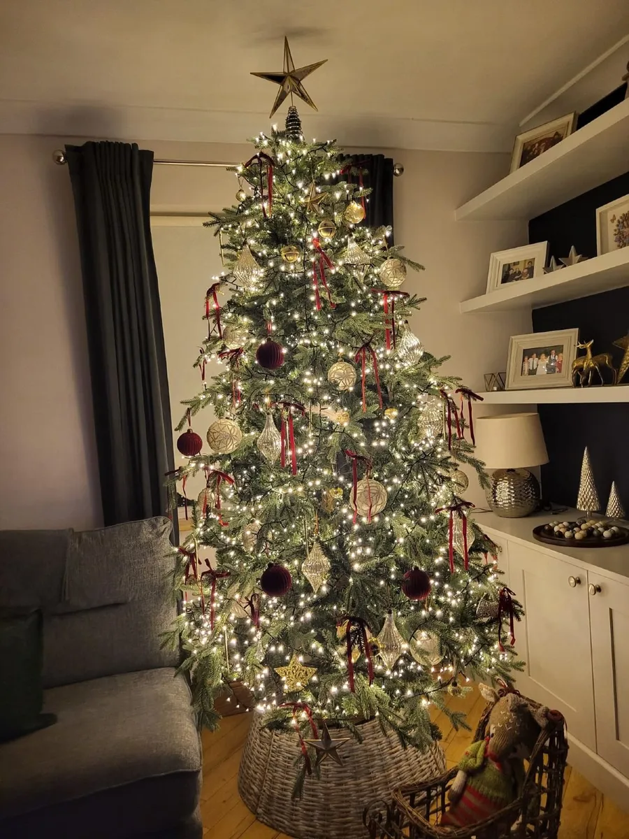 Christmas tree - Image 1