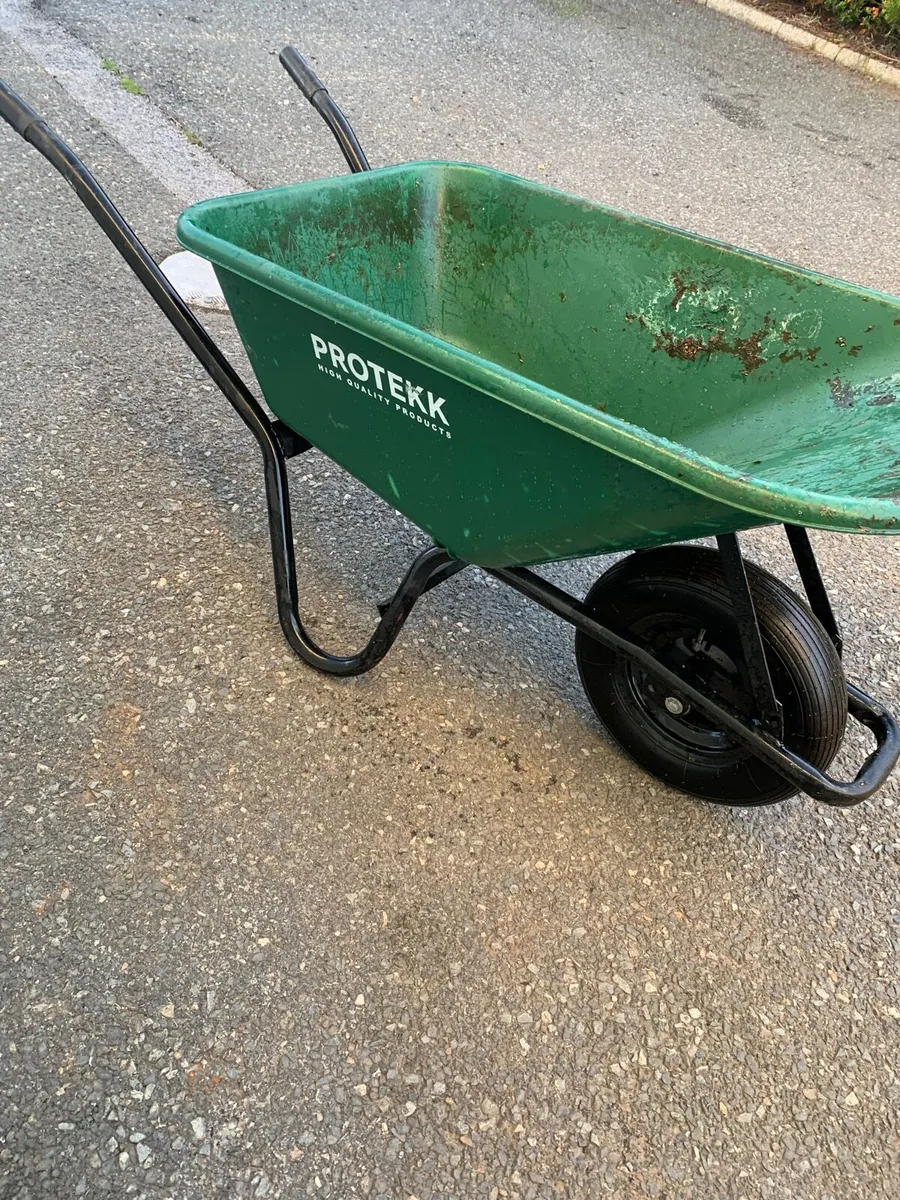 Wheelbarrow - Image 3