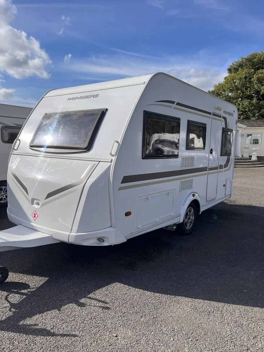 2020 weinberg 4 berth super lightweight auto mover - Image 1