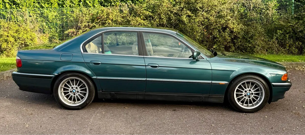 Bmw 730i e38 V8 "vintage" on ZV irish plates - Image 4