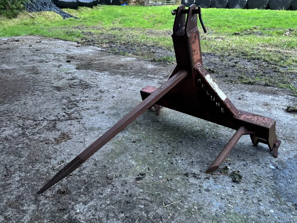 BALE SPIKE FOR SALE - Image 1