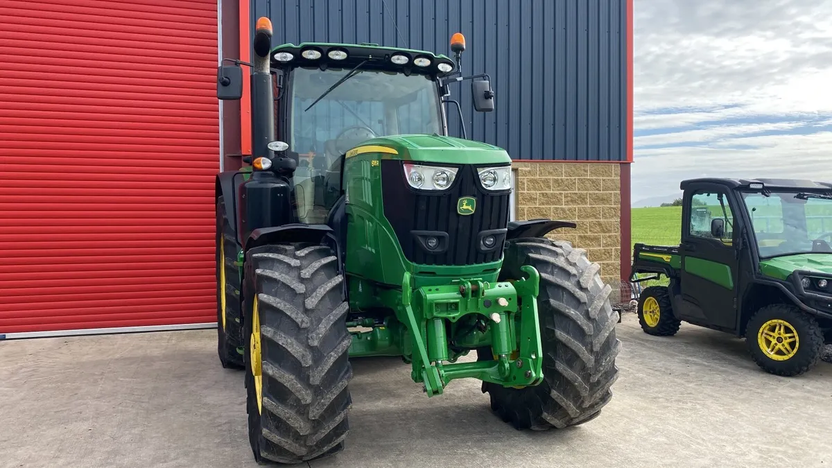 John Deere 6195R - Image 1