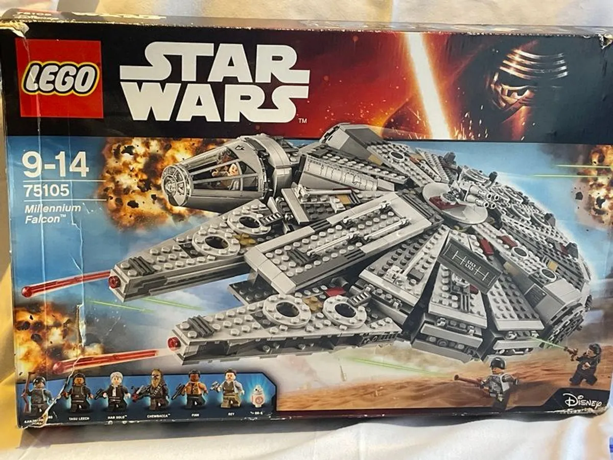 Lego Star Wars Millenium Falcon 75105 - Image 1