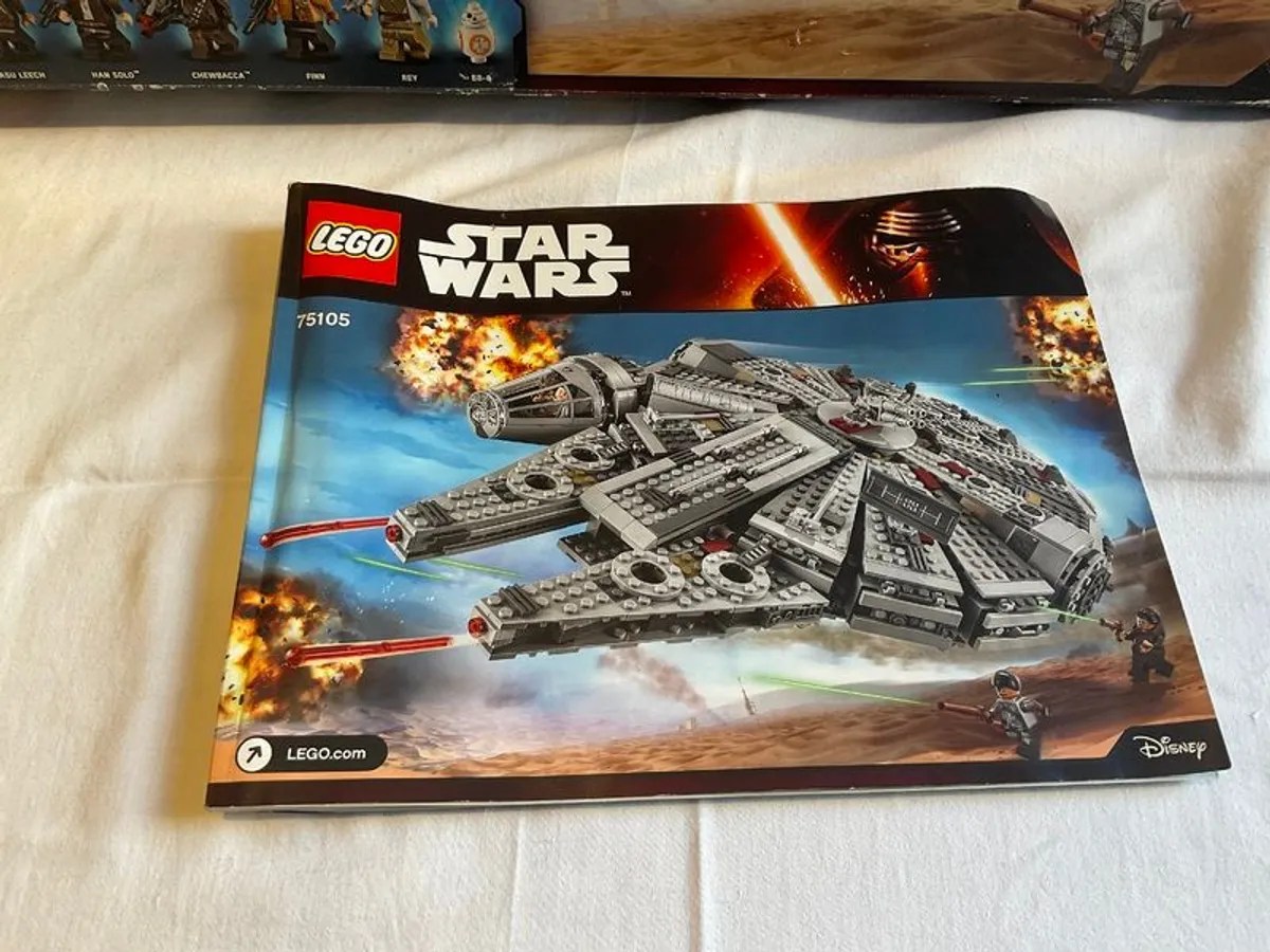 Lego Star Wars Millenium Falcon 75105 - Image 2
