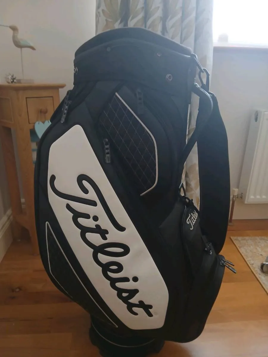 Titleist golf bag - Image 3