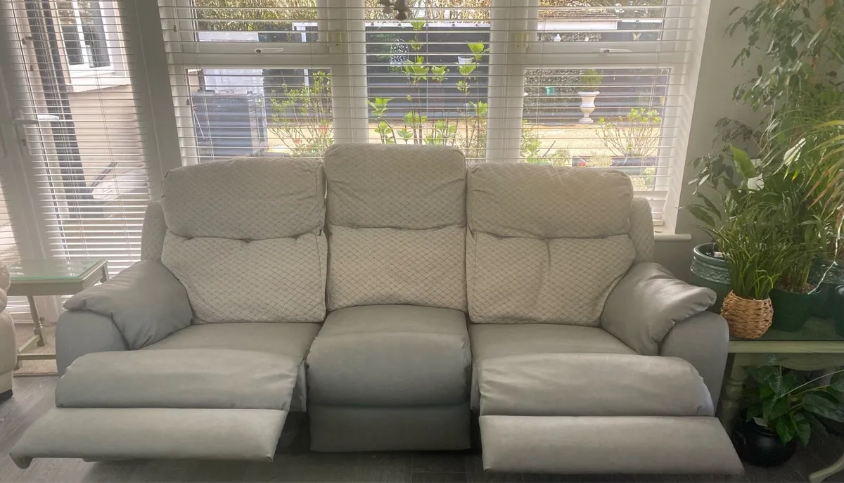 Tree seater couch - Image 2