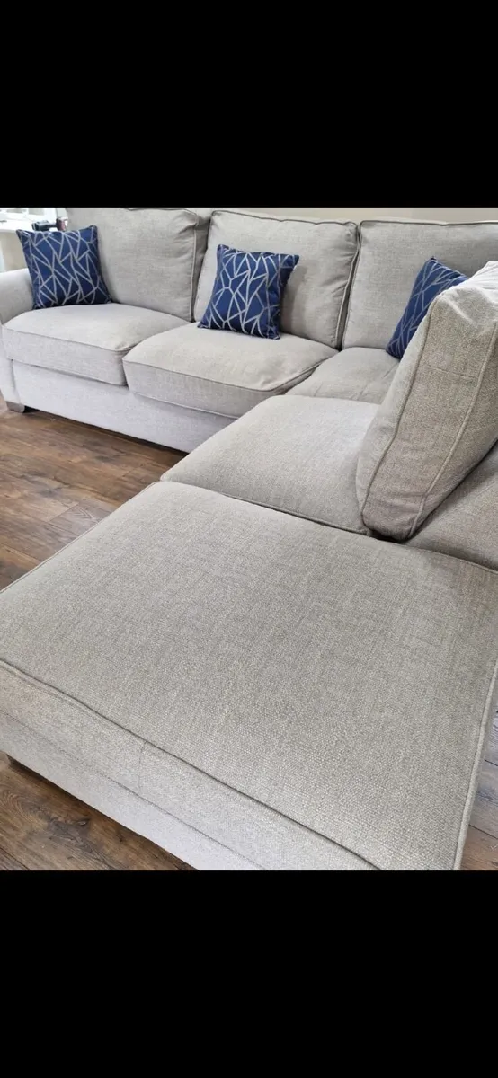 Corner Sofa - Image 3
