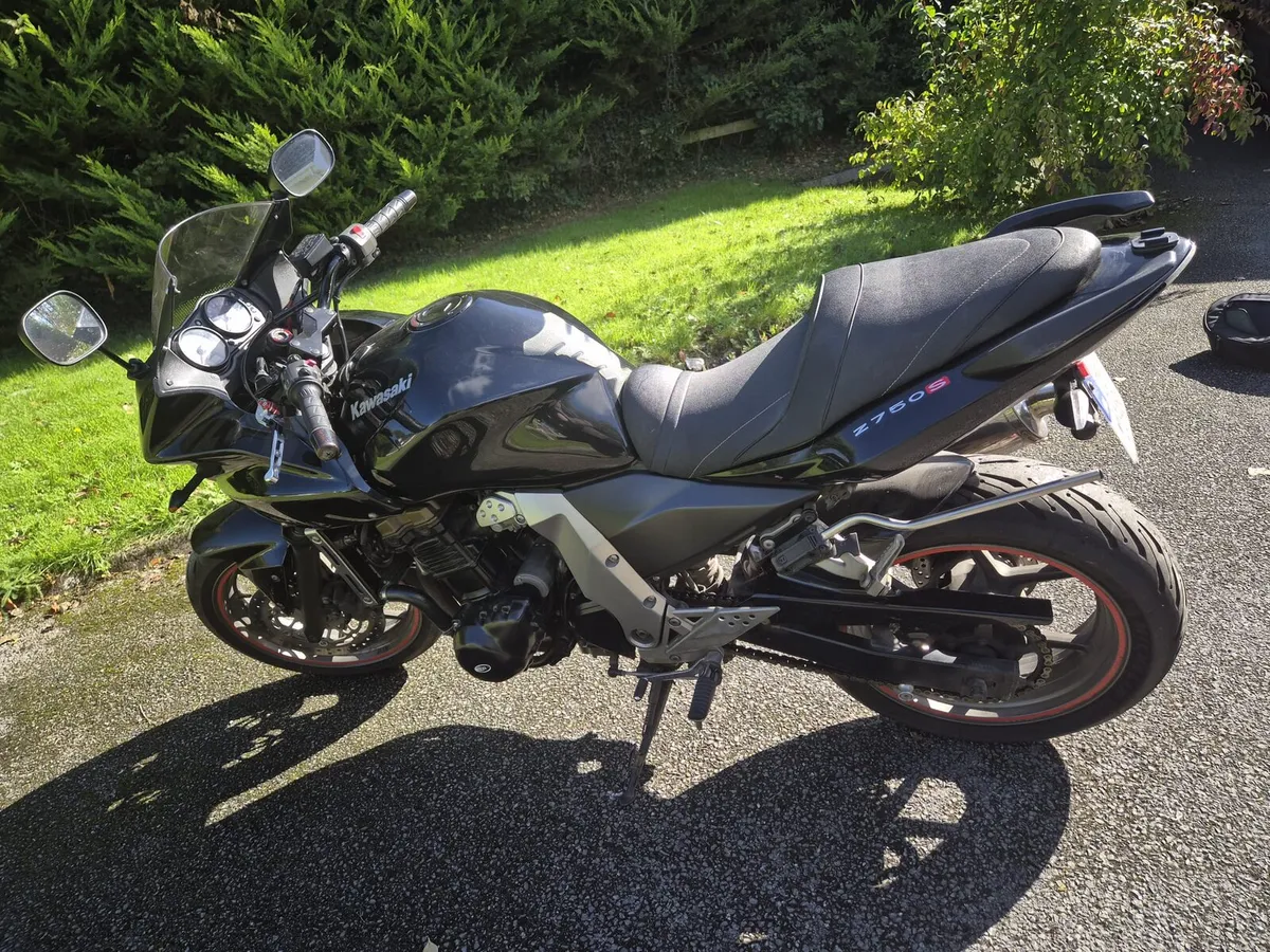Kawasaki Z750s - Image 2
