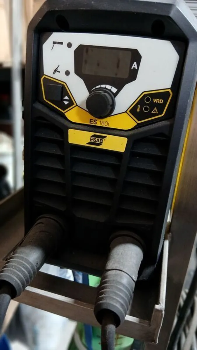 Rogue E180i welder - Image 4